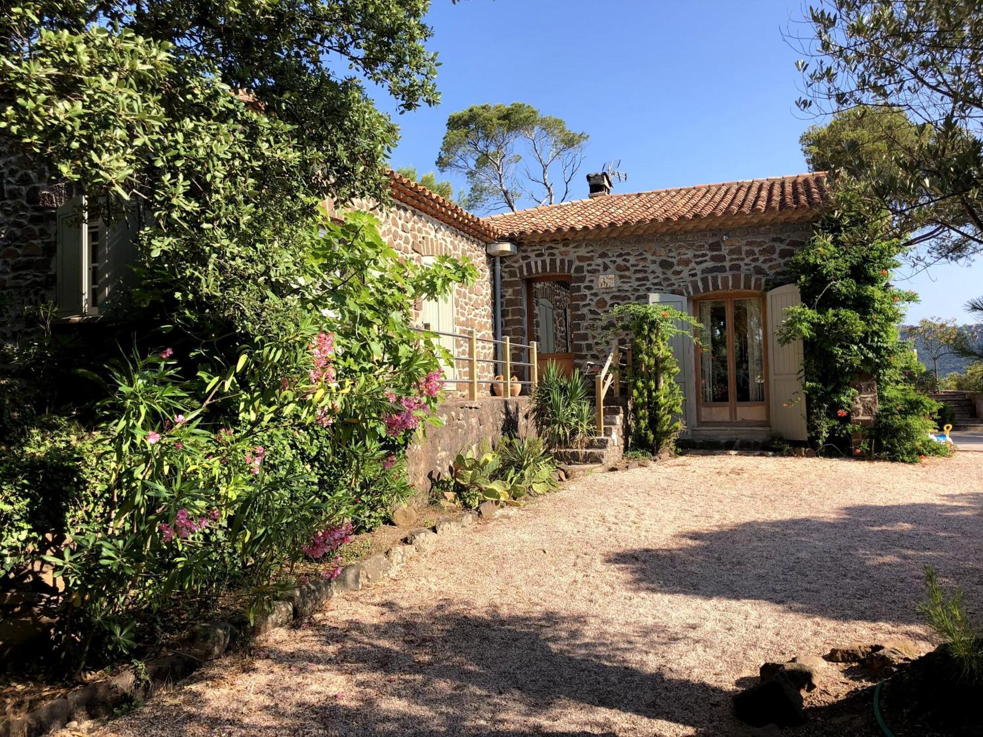 La Farigoule Villa Saint-Raphaël Exterior foto